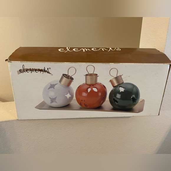 Element Other - Elements Festive Ornament Tea Light Set with Gold Tray. New in Box.